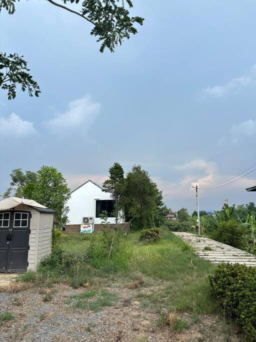 Tiny Home By The River In Thailand Phra Nakhon Si Ayutthaya Exterior foto